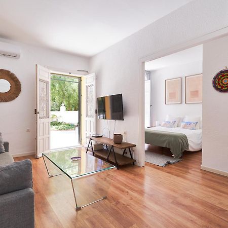Villa Rosita Suites En Playa De La Malagueta Con Terraza Málaga Extérieur photo
