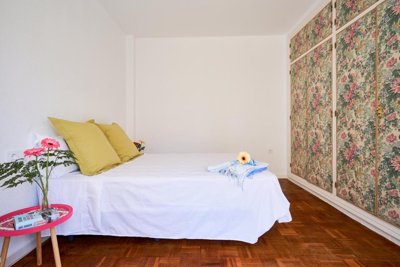 Villa Rosita Suites En Playa De La Malagueta Con Terraza Málaga Extérieur photo