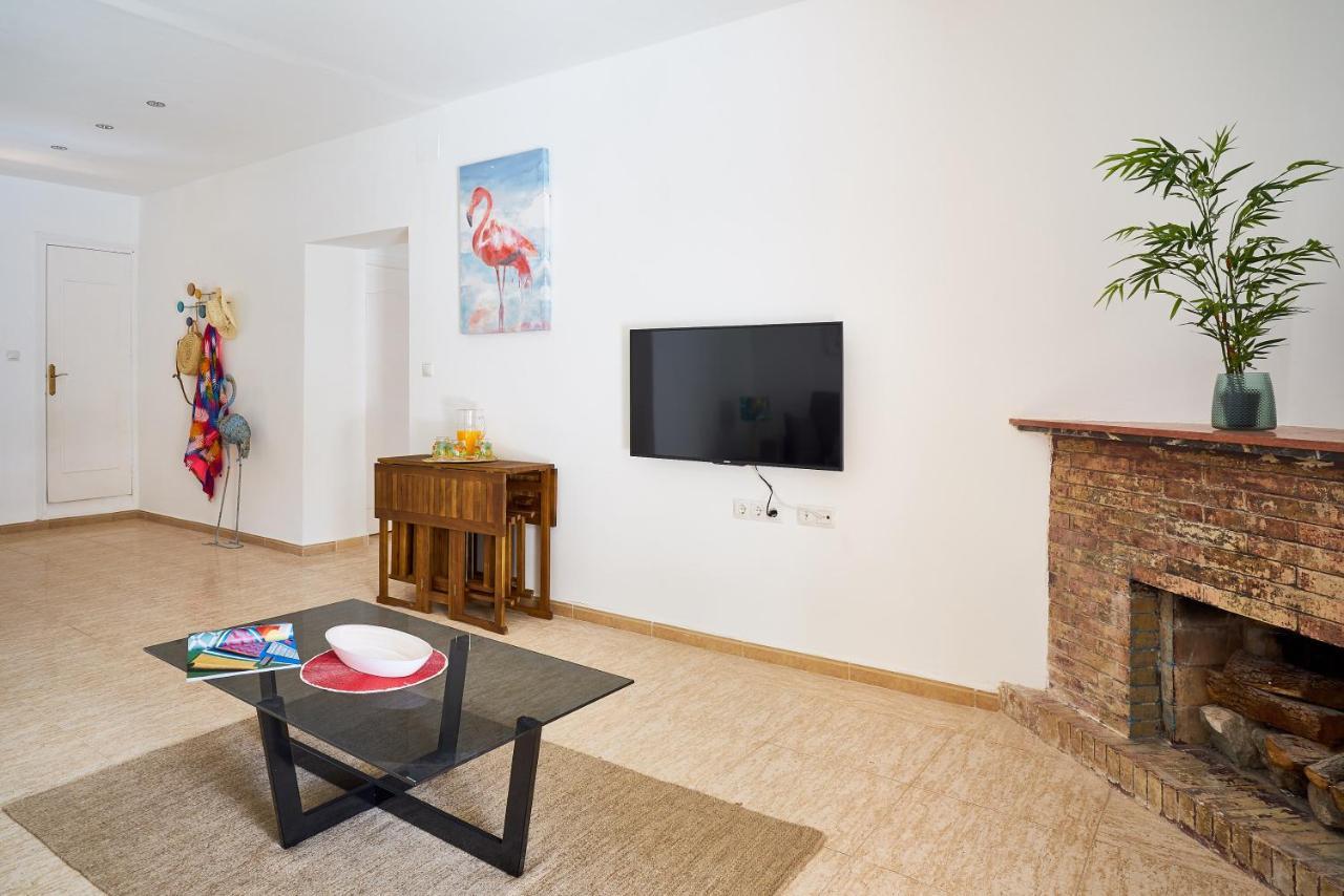 Villa Rosita Suites En Playa De La Malagueta Con Terraza Málaga Extérieur photo