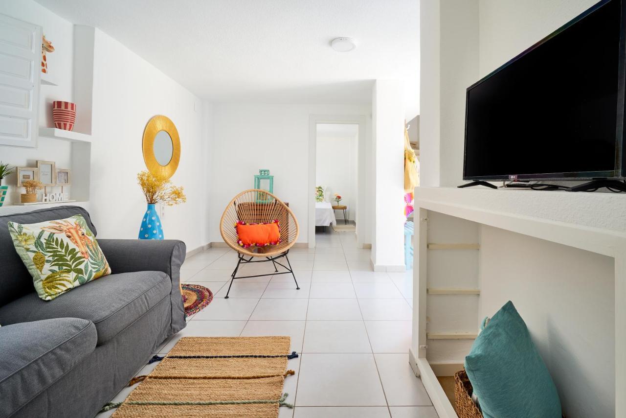Villa Rosita Suites En Playa De La Malagueta Con Terraza Málaga Extérieur photo