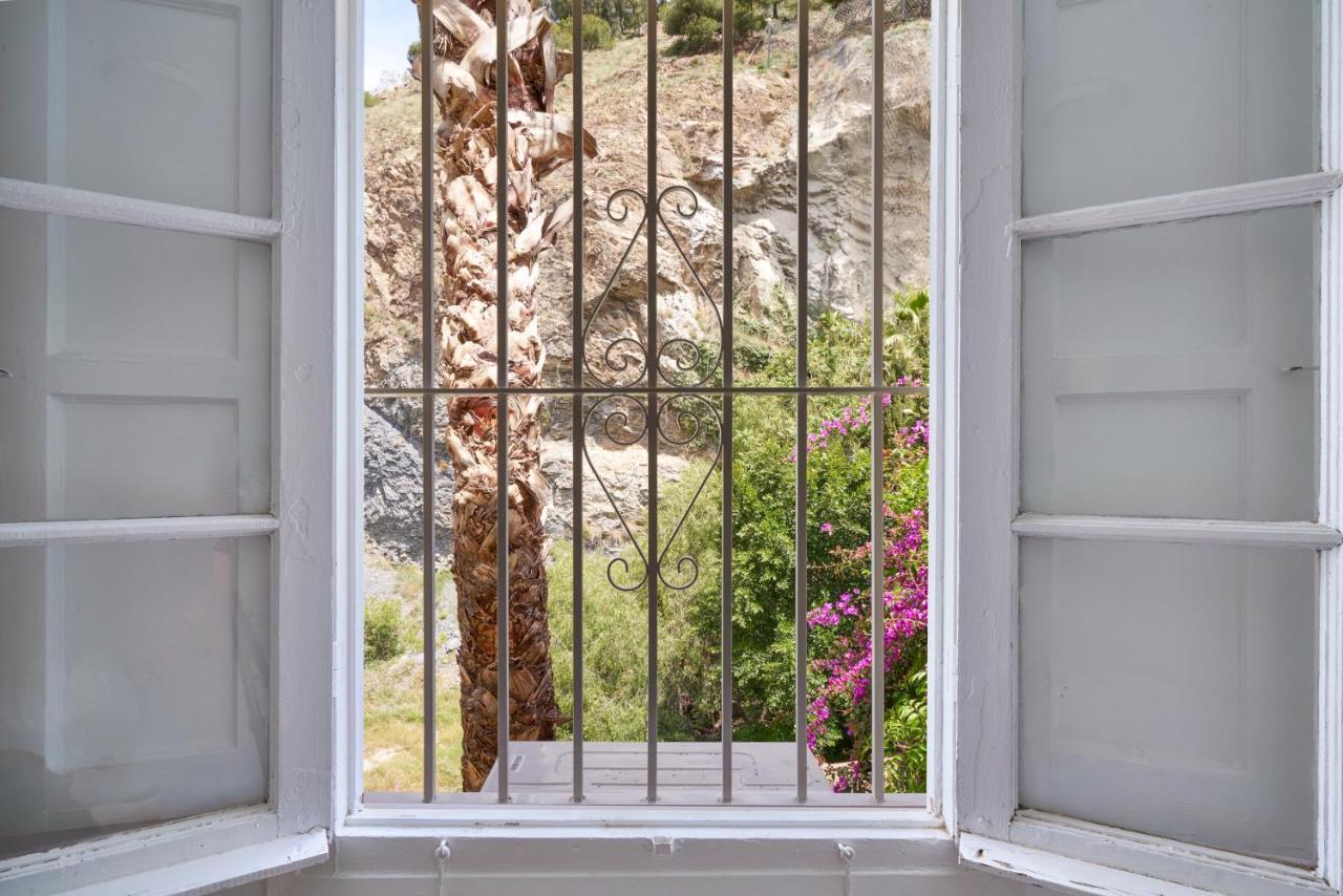 Villa Rosita Suites En Playa De La Malagueta Con Terraza Málaga Extérieur photo