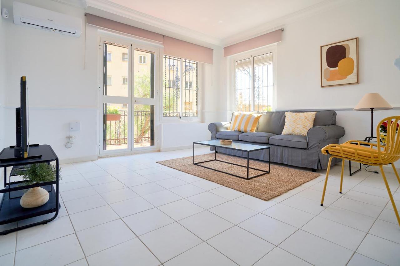 Villa Rosita Suites En Playa De La Malagueta Con Terraza Málaga Extérieur photo