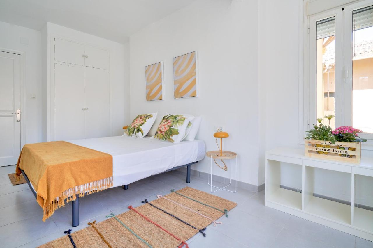 Villa Rosita Suites En Playa De La Malagueta Con Terraza Málaga Extérieur photo