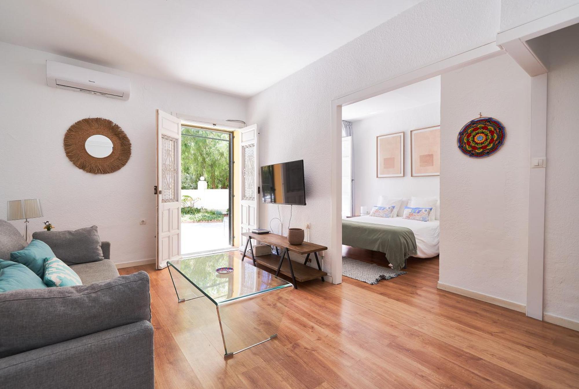 Villa Rosita Suites En Playa De La Malagueta Con Terraza Málaga Extérieur photo